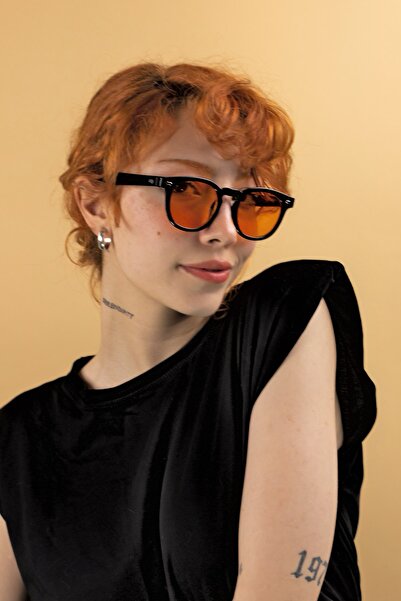 Focus On نظارات فيكتور بلاك أورانج الشمسية