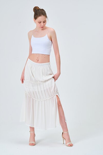 Asena Mila Şifon Krem Fırfırlı Yırtmaç Detaylı Yazlık Etek