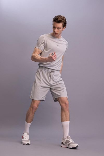 DeFacto Heavy Fabric Slim Fit Sports Shorts - Fit Slim V3030Az21Au