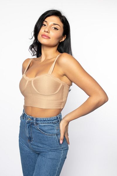 Grenj Fashion Πλεκτή μπλούζα Camel με λεπτομέρεια σε φέτα στο στήθος