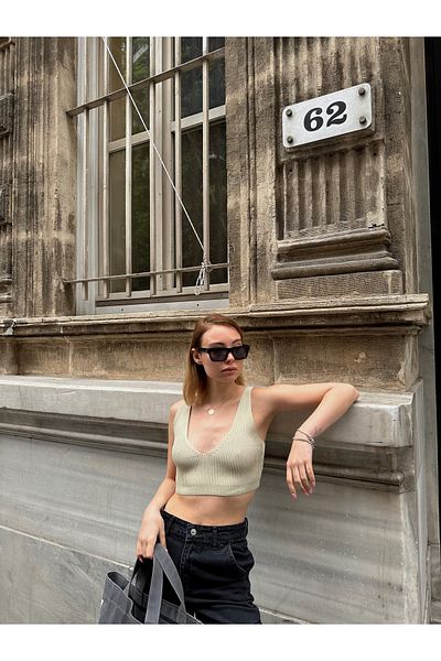 R&G RIMANERE GIOVANI Γυναικείο Crop Knitwear Bralet