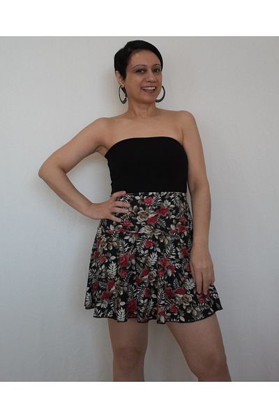 Mertcan Butik Red Floral Patterned Mini Flared Skirt
