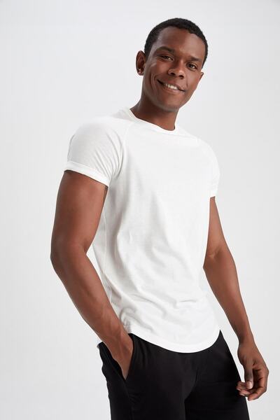 DeFacto Fit Long Muscle Fit Crew Neck Short Sleeve T-Shirt