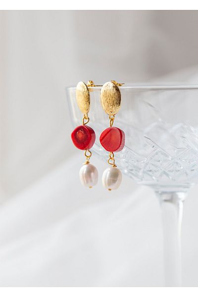 CHARMLUCKY Natural Coral-pearl Dangle Earrings
