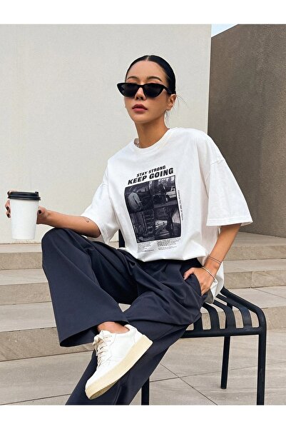 Know Women's White Keep Going Printed Oversize T-shirt
