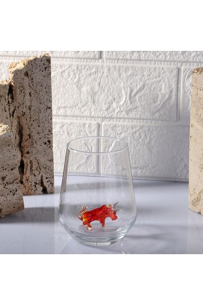 ADAMODART Handmade Single Water Glass with Red Bull Figure