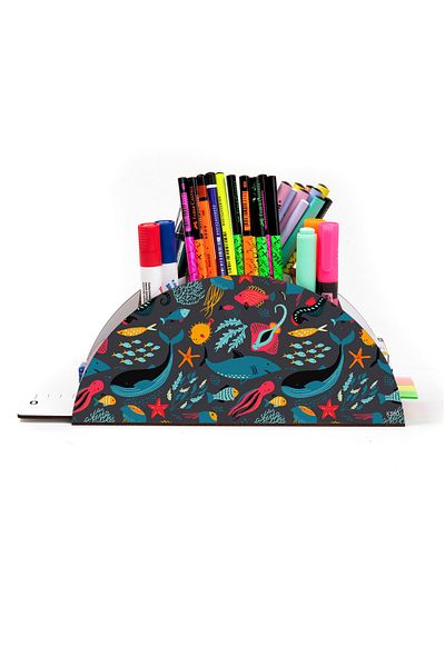 kutuTR Wooden Vip Colorful Animals Rainbow Ruled Desktop Pen Holder Organizer Assembled Boxed