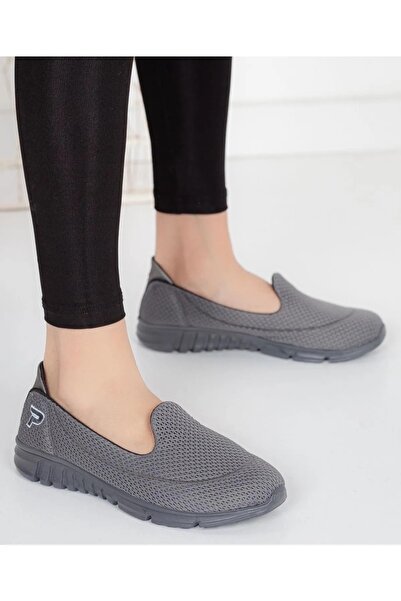 Zeynep Sıradağlı Pantofi sport afumati Tino pentru femei