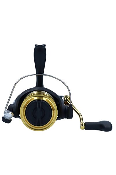 daiwa آلة الدوران بـ 4000 روبية