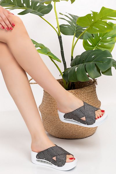Nur Ortopedi Papuci ortopedici Airmax model cruce deschisă cu model argintiu negru 01