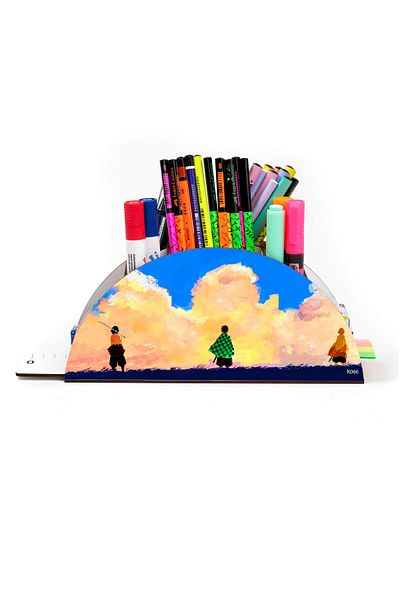 kutuTR Wooden Vip Anime Series Rainbow Ruled Desktop Pen Holder Organizer Assembled Boxed