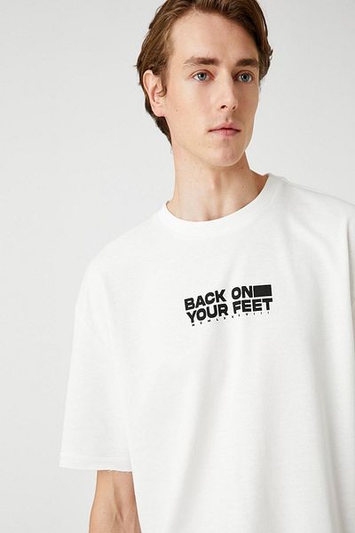 Koton Men's Off White T-Shirt 3SAM10063HK