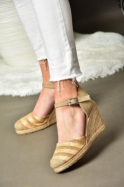 Fox Shoes P241612017 Leather Straw Wedge Heeled Women's Shoes
