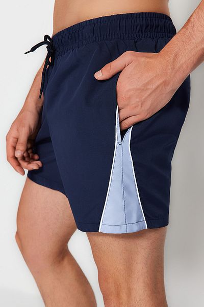 Trendyol Collection Badeshorts - Dunkelblau - Colorblock