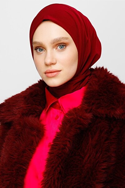 Mooncorn Burgundy Ready Shawl