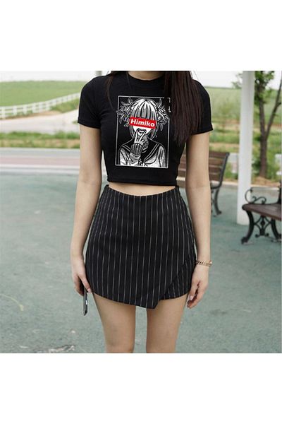 Touz Himiko Toga Portrait Printed - Blunt Blunt Black Crop Top