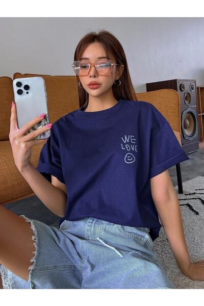 mercoledi Ne place tricoul oversize imprimat