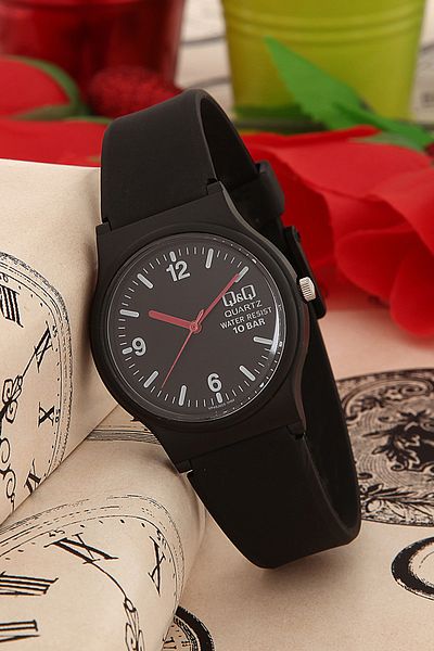 Q&Q Women's Wristwatch 3P368