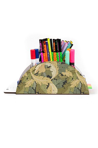 kutuTR Wooden Vip Leaf Series Rainbow Ruled Desktop Pen Holder Organizer with Assembled Box