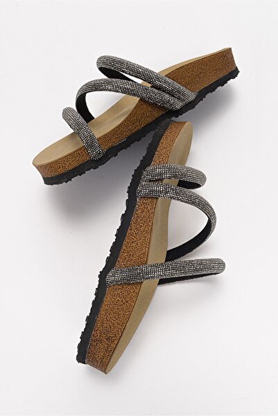 PASSAGE SHOES Women's Stone Detailed Three-Striped Slippers 6223