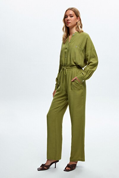 Love My Body Pocket Detailed Trousers