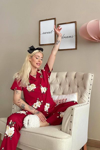 Pijamaevi Burgundy Floral Patterned Knitted Front Buttoned Short Sleeve Women's Pajamas