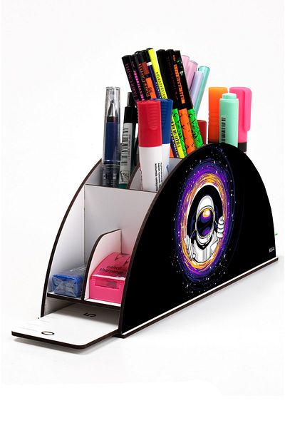 kutuTR Wooden Vip Astronaut And Space Rainbow Ruled Desktop Pen Holder Organizer Assembled Boxed