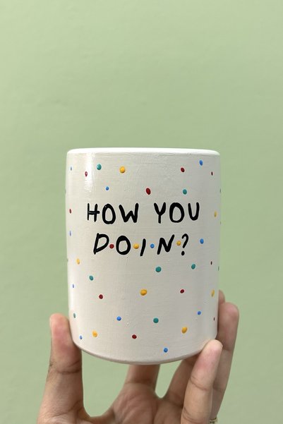 Bi' Dolu Dükkan منظم حامل أقلام الأصدقاء - حامل أقلام How You Doin Friends
