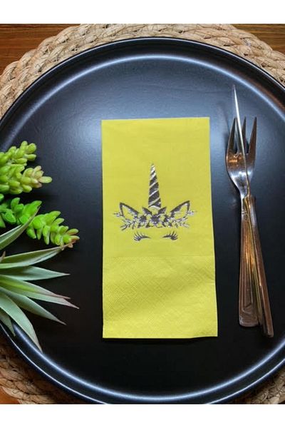 kidspartim Silver Gilded Yellow Unicorn Waiter Fold Napkin 16 Pieces