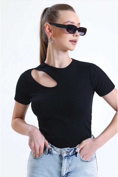 KAROL Drop Low-cut Lycra Corded Blouse