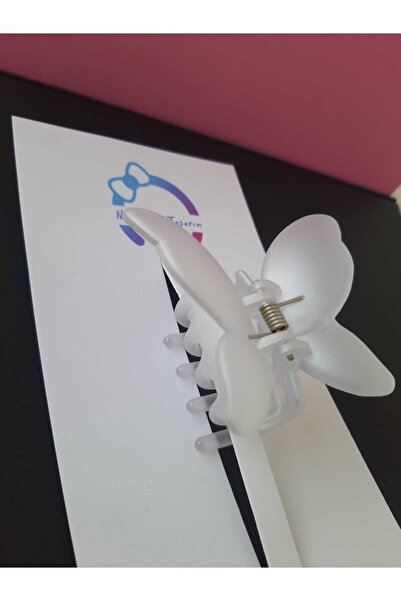 Nini مشبك مشبك على شكل فراشة لؤلؤية