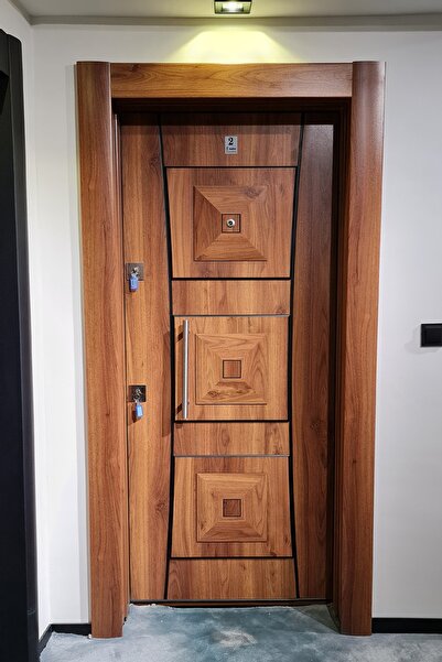 tezwood ahşap kapı sanayi Çelik Kapi Ahşap Kaplama Tırnaklı Sistem Çelik Kapi, Kabartmalı Model Daire Kapısı Sağ