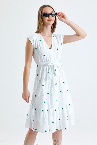 MD trend Women's Green Lined Belted Floral Embroidered Sleeveless Double Breasted Brode Dress