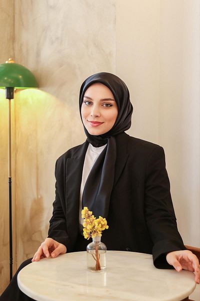 MİRAY Eșarfă Miray de culoare uni - negru cristal