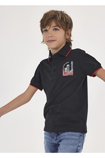 MAYORAL تي شيرت للأولاد بياقة بولو - قصة مريحة