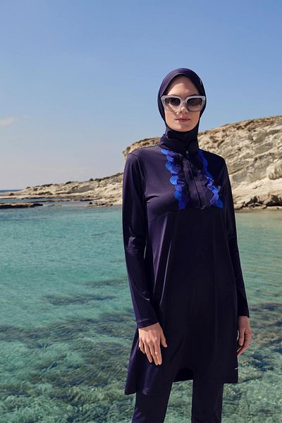 Haşema Σετ μαγιό Hijab 5 τεμαχίων με λεπτομέρεια κοπής με λέιζερ νερού Navy Blue Lycra