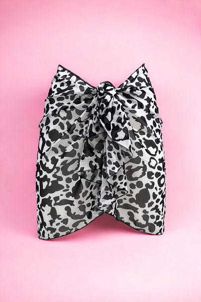 pistore Pareo scurt alb-negru cu imprimeu leopard Rochie de plajă pentru femei Pareo scurtă Noul sezon