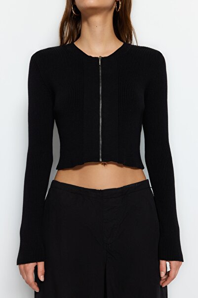 Trendyol Collection Black Crop Zippered 100% Cotton Basic Knitwear Cardigan TWOAW23HI00471