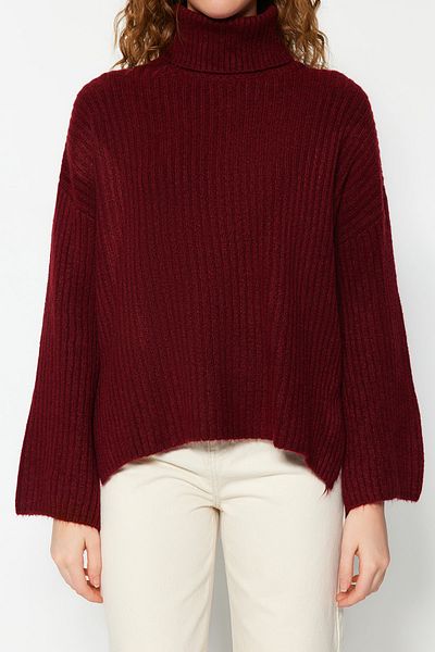 Trendyol Collection Burgunderrot Weich strukturiert Weit geschnittener Trikot Pullover TWOAW23KZ0054