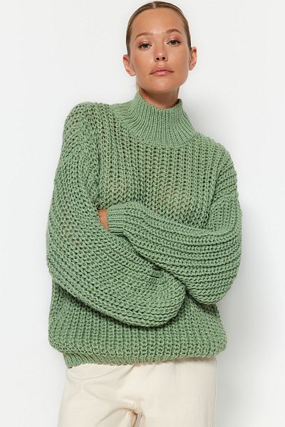 Trendyol Collection Mintfarbener, weich strukturierter Strickpullover mit Basic-Kragen und weiter Passform TWOAW23KZ01810
