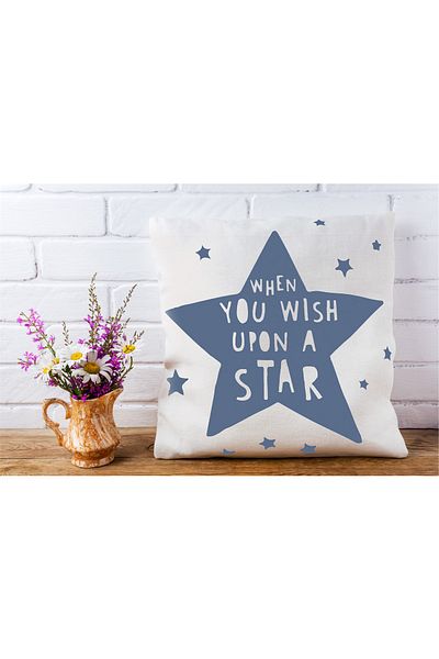 NT Handmade Μαξιλαροθήκη με ριχτάρι από βαμβακερό υφαντό 42x42cm με στάμπα με αστέρι σε κρεμ δάπεδο