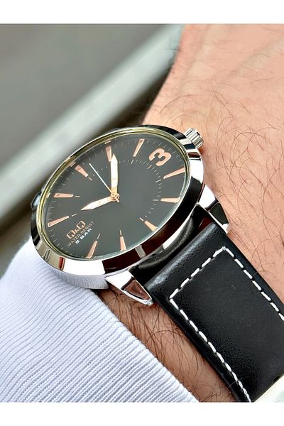 Q&Q Men's Leather Cord Wristwatch - Qb99j161d