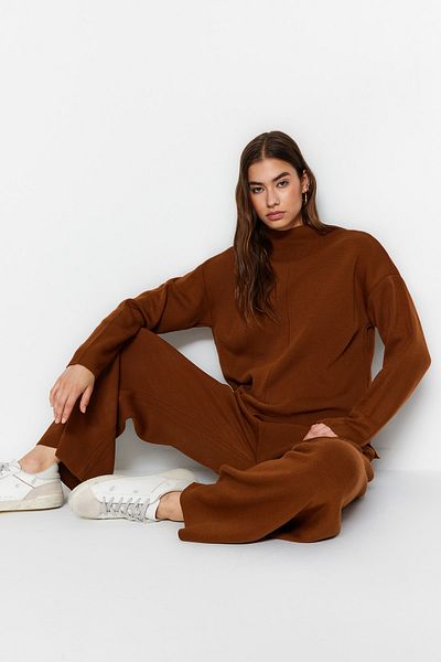 Trendyol Collection Barna állógallér kötöttáru alsó-felső szett TWOAW21AU0060
