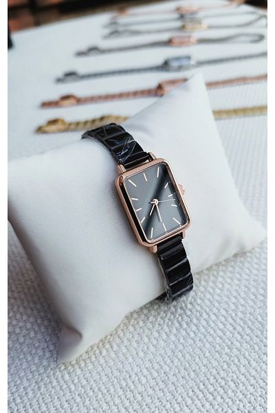 pullmarkt أنيقة - ساعة يد نسائية