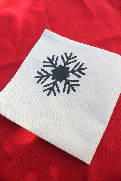 Emtory Home 6 Pieces Snowflake Printed Linen Christmas Napkin - New Year Decor