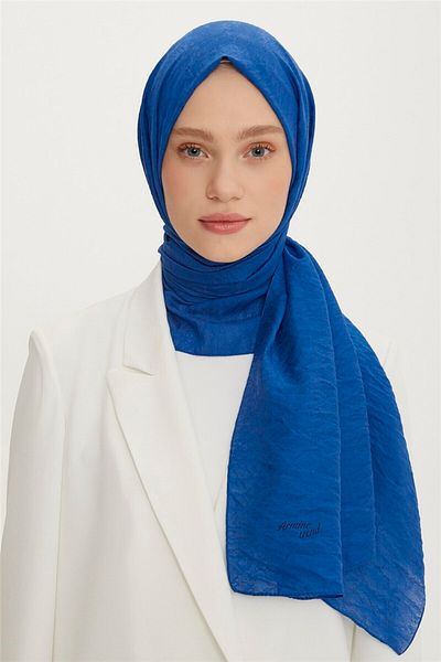 Armine Σάλι Trend Vega, Αξεσουάρ που αναζητά με 3 Saks