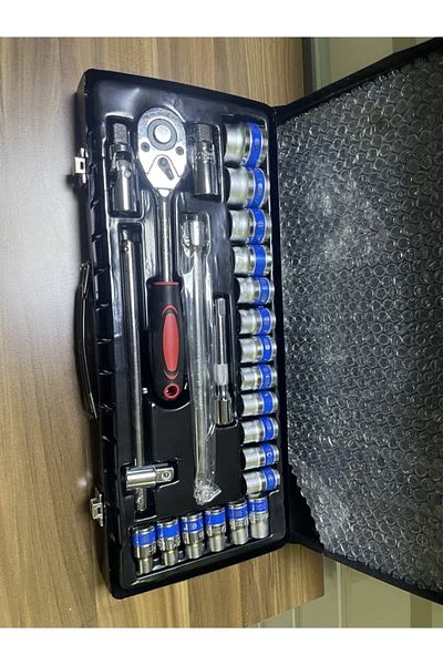 MAM TOOLS Professional 24 Piece Socket Set