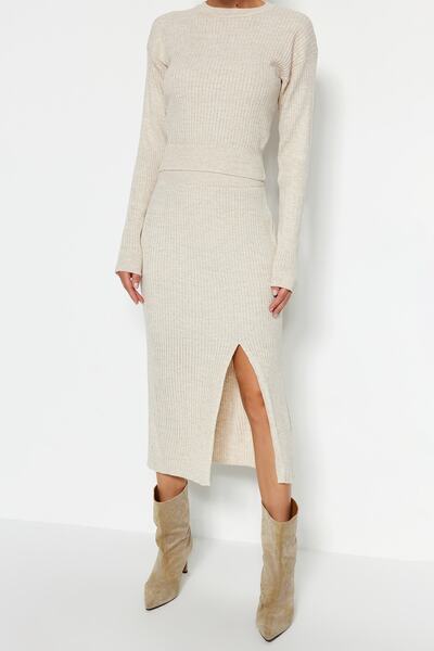 Trendyol Collection Crop kötöttáru szett - kő, alsó-felső készlet TWOAW23AU00240