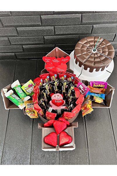 lenostra Sevgiliye Doğum Günü Hediyesi Içi Bol Çikolatalı Ve Mini Ayıcıklı Patlayan Pasta