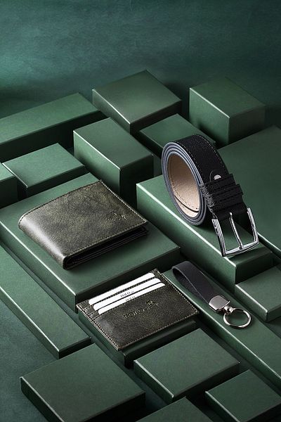 Polo Air Belt Wallet Card Holder Keychain Green Set in Gift Box